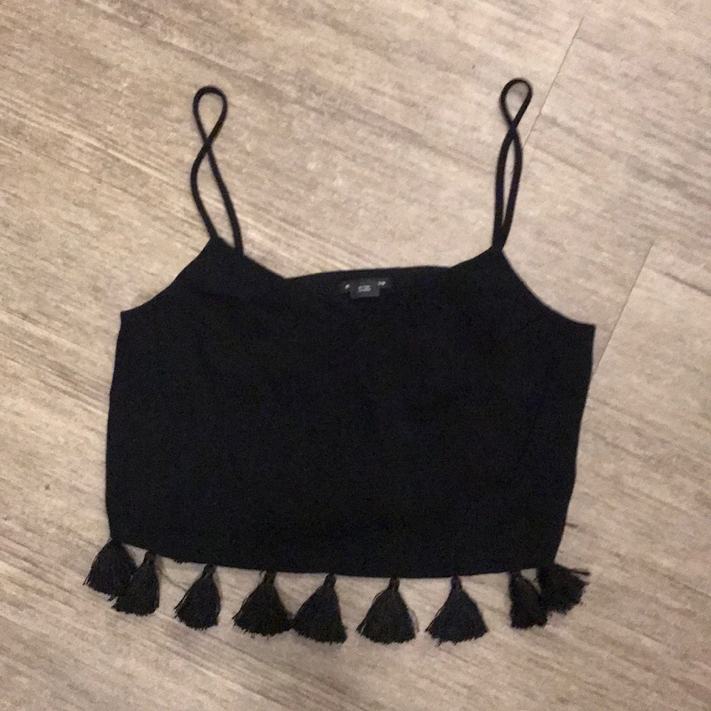 Club monaco crop top